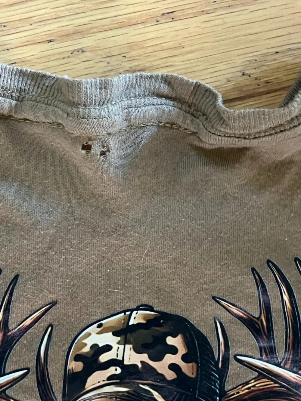 Wild Threads Buck Wild Deer Graphic Tee 🦌 100% Cotton Brown T-Shirt Size Youth